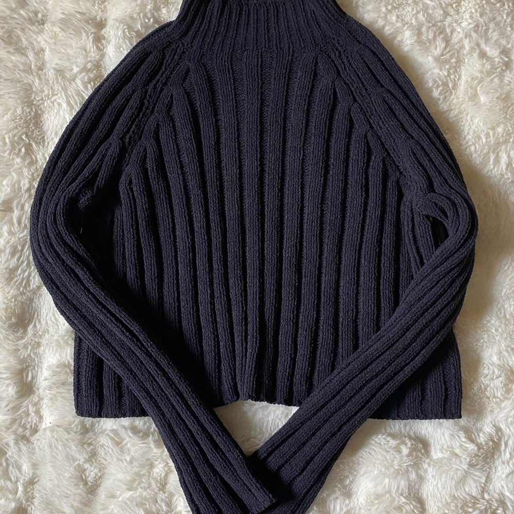 American Eagle Outfitters Dark Gray Ribbed Turtleneck Mockneck Cropped Sweater